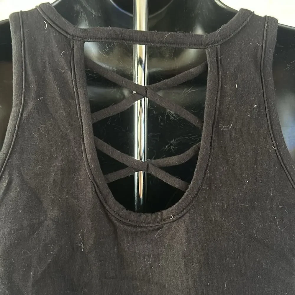 Old Navy Girls Black Fitted Tank Top Size XL (14-16) Sleeveless Cotton Blend
